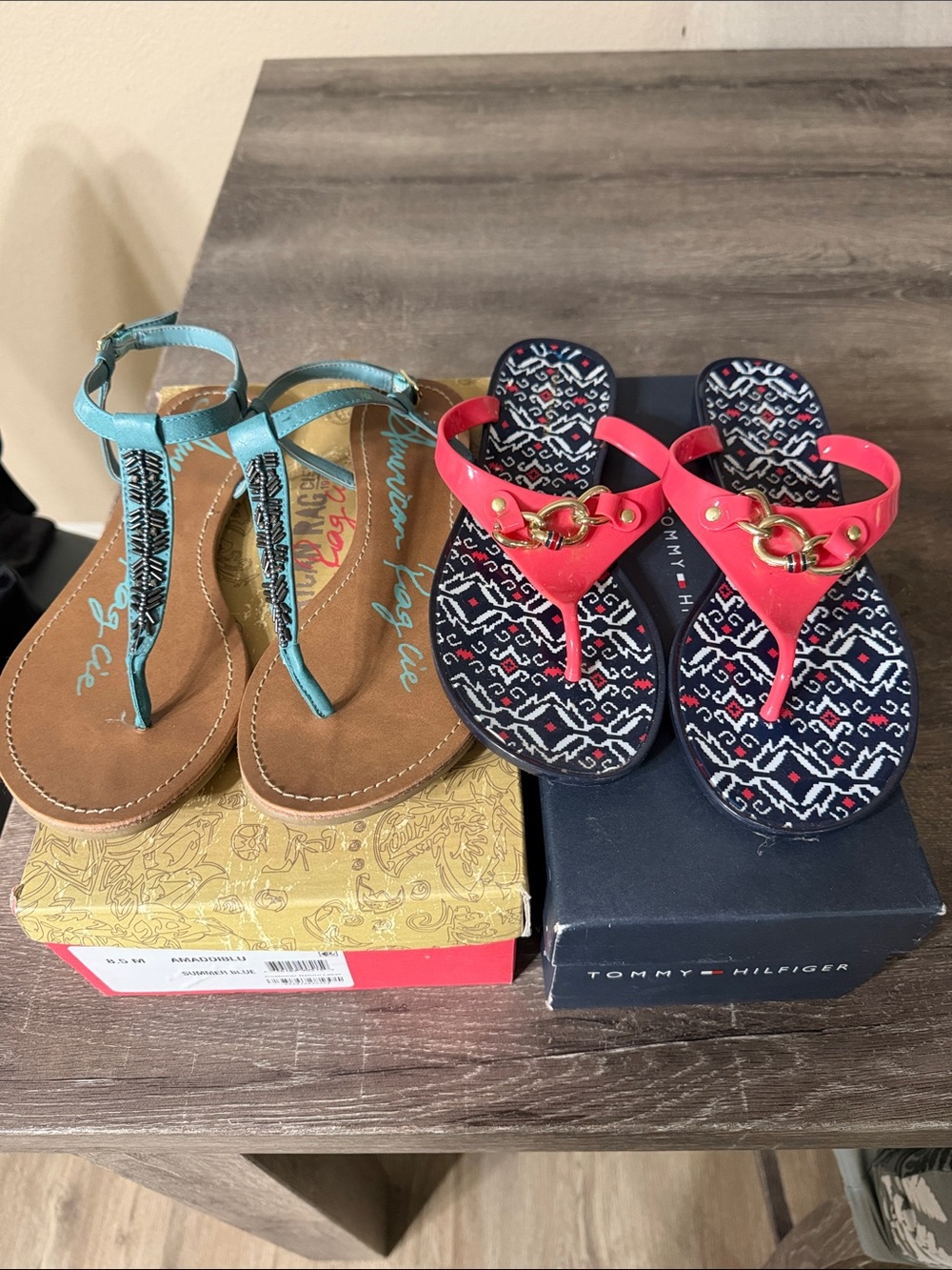 Tommy Hilfiger Coral Red & American eagle summer blue sandals